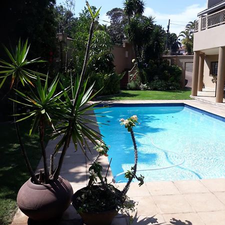 Joan'S Bed And Breakfast Durban Bagian luar foto