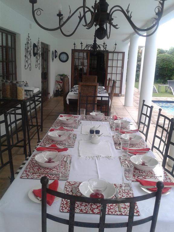 Joan'S Bed And Breakfast Durban Bagian luar foto